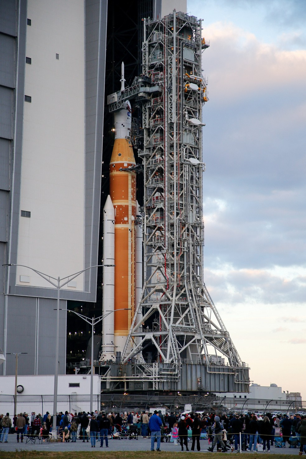 Nasa: Foguete Gigante Fará Sobrevoo Lunar Em Breve | G1 | Calendario Lancamento De Foguetes 2026